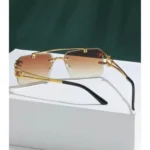 Classic Unisex UV400 Protection Sunglasses (MultiColor) - Image 3