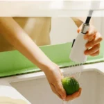 Generic Silicone Sink Splash Guard for Kitchen (Multicolor) - Image 3